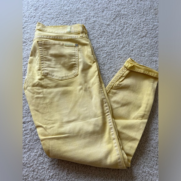7 For All Mankind Cropped Skinny Jeans Light Yellow, Subtle Sparkle~28~8” Rise - Picture 11 of 12